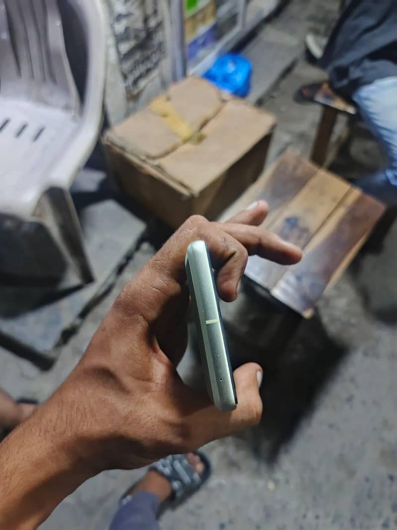 Google pixel 7 3