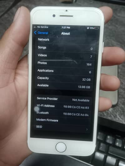 Apple iPhone 7