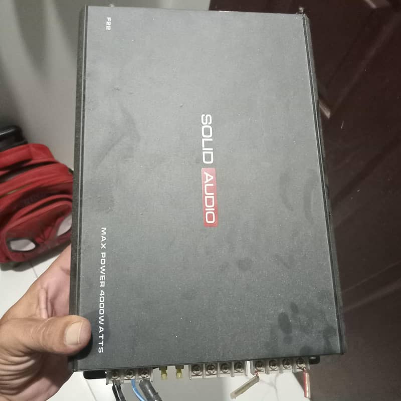 Solid audio 4000watts 0
