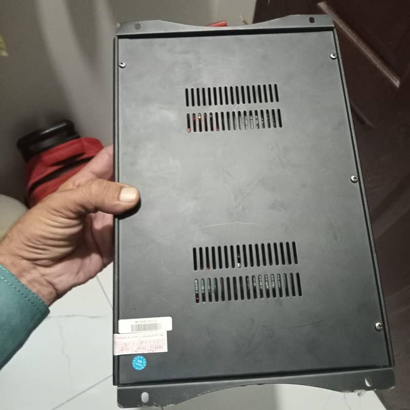 Solid audio 4000watts 2