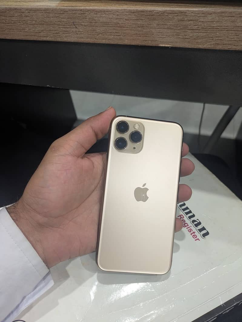 Apple iPhone 11 Pro 5