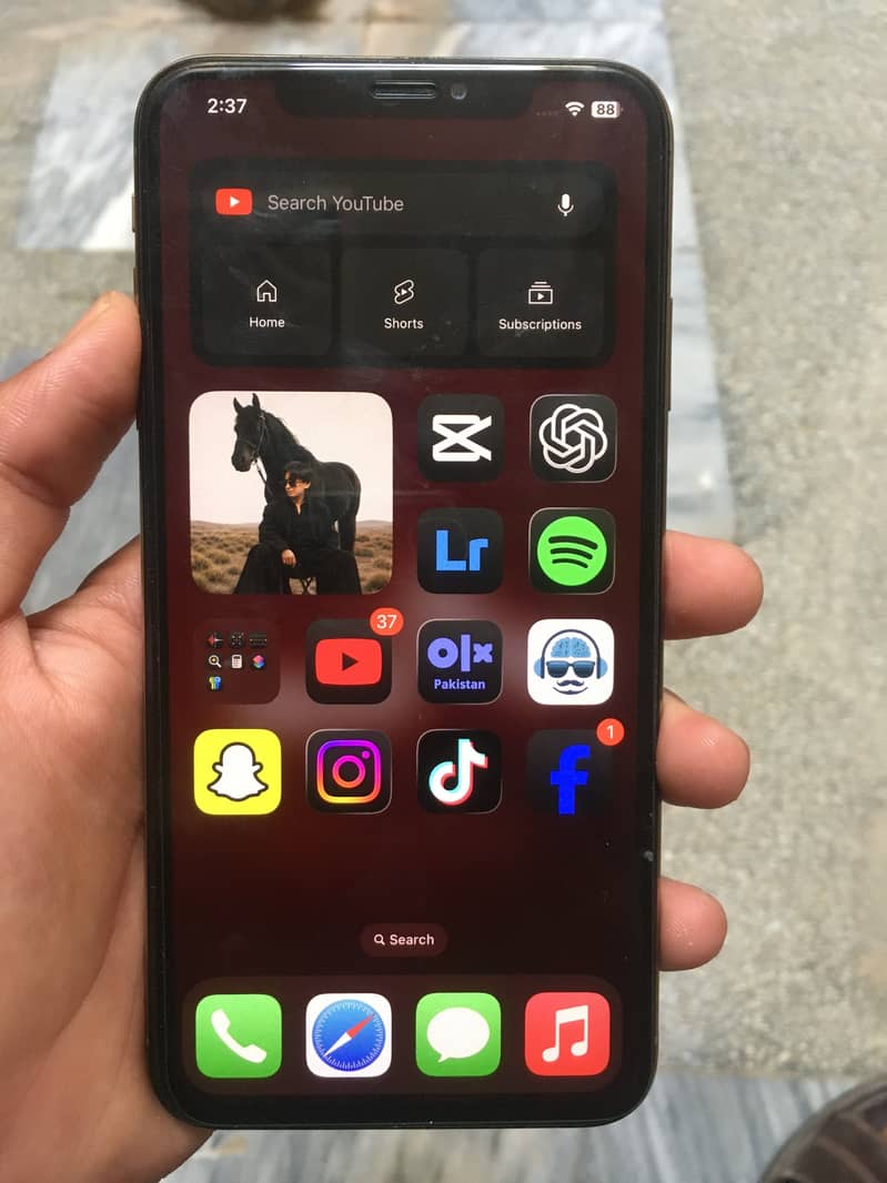 Apple iPhone XS Max Exchanges possible 9