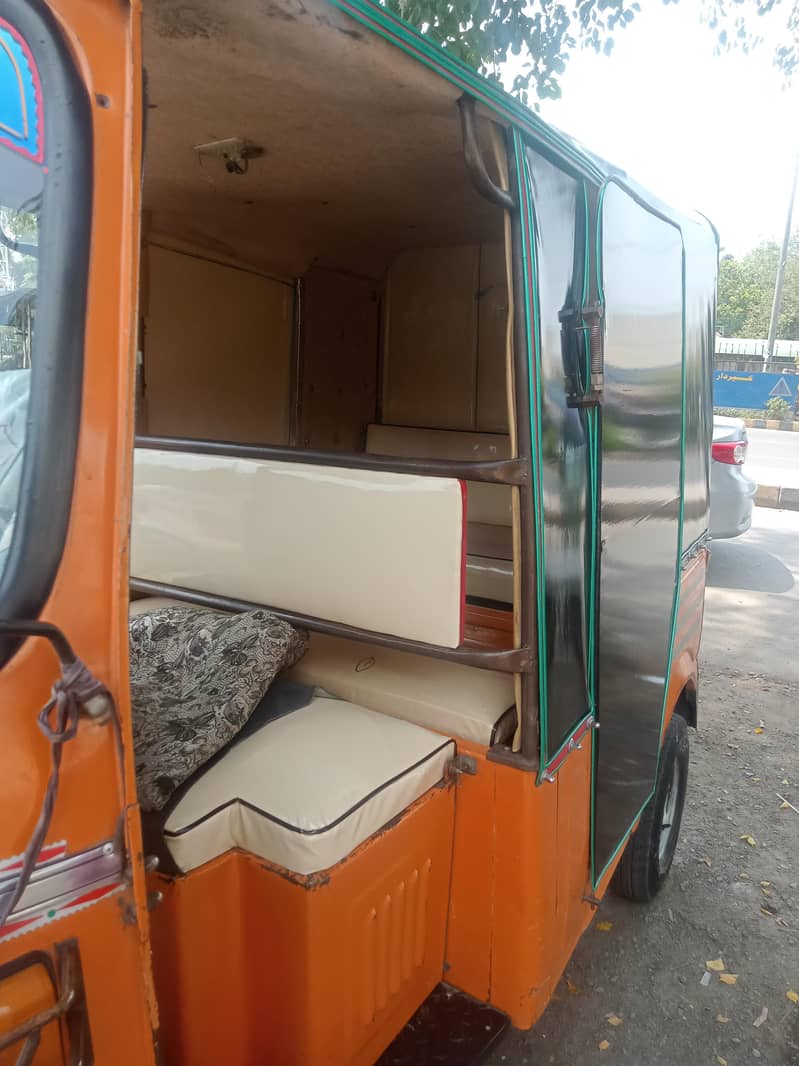Auto Rickshaw 4