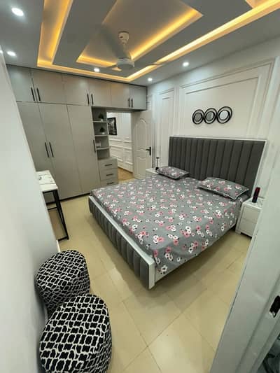 Designer One Bed Living Apartment For Sale - Park Facing