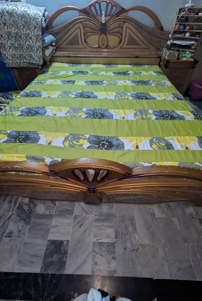 all furniture used (urgent)