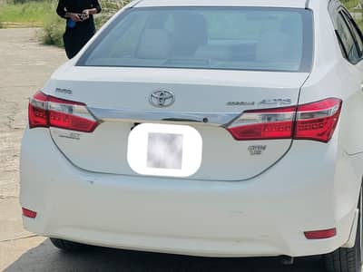 Toyota Corolla Altis 2015