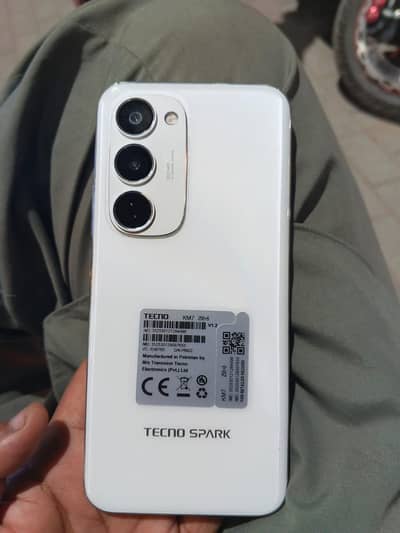Tecno Spark 40 Pro +