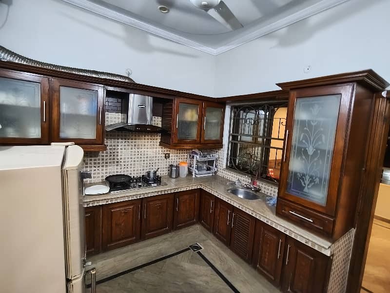 Owner Construction Solid House 18