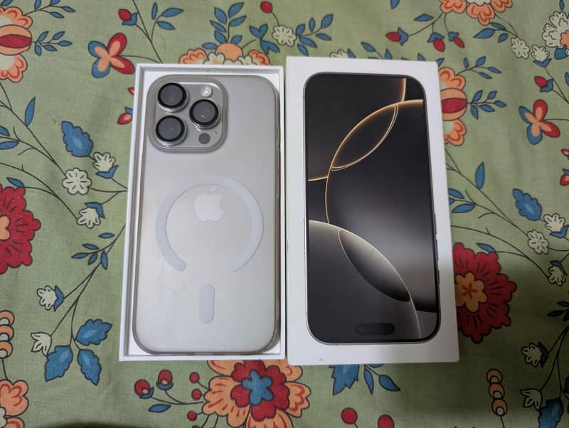 Apple iPhone 16 Pro 4