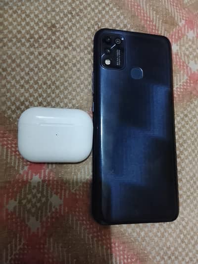 Infinix Hot 11 Play