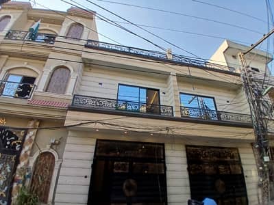 5.5 Marla Triple Story House For Sale