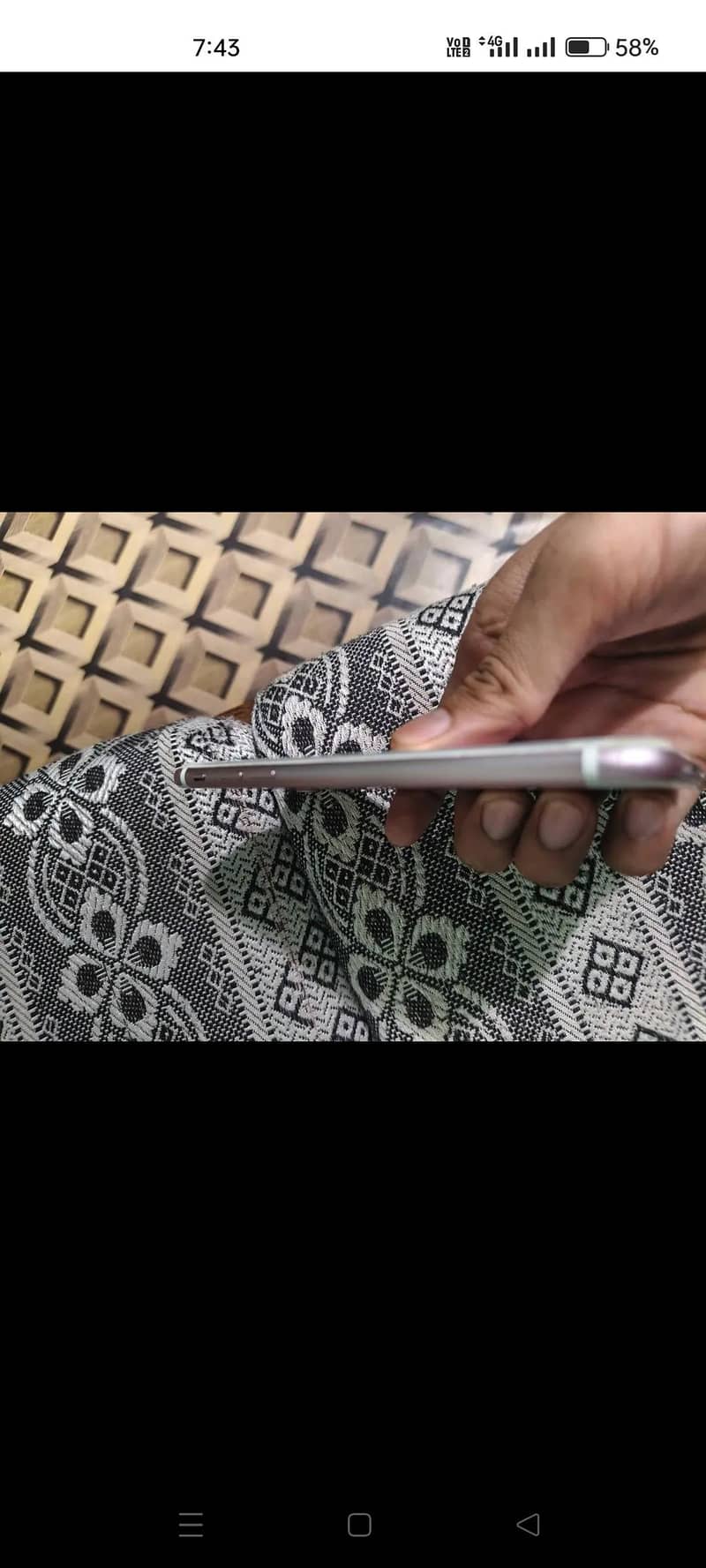 Apple iPhone 7 2