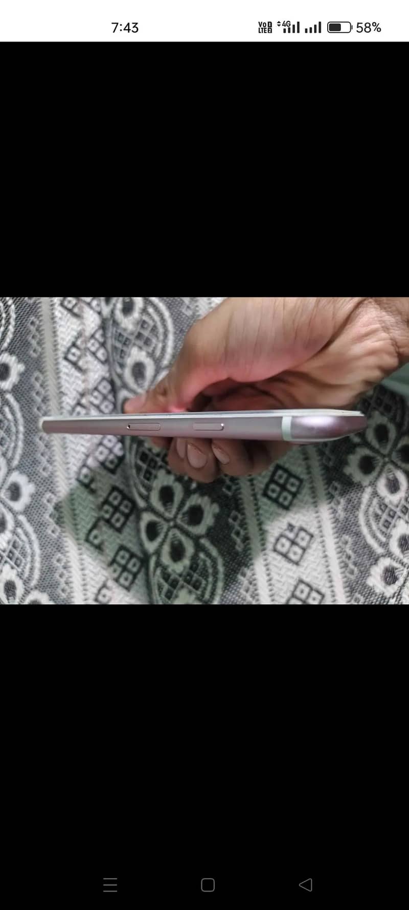 Apple iPhone 7 3