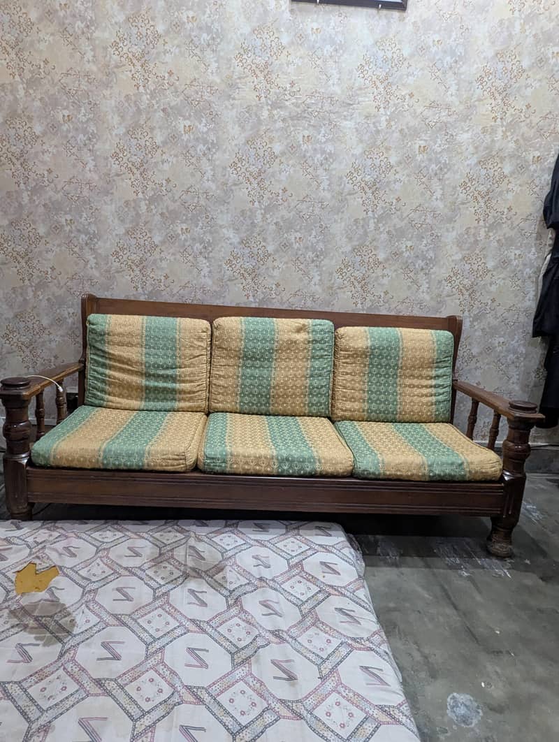 BED SOFA CHAIRS 1
