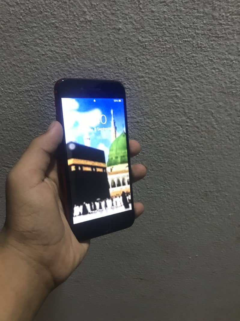 Apple iPhone 7 1