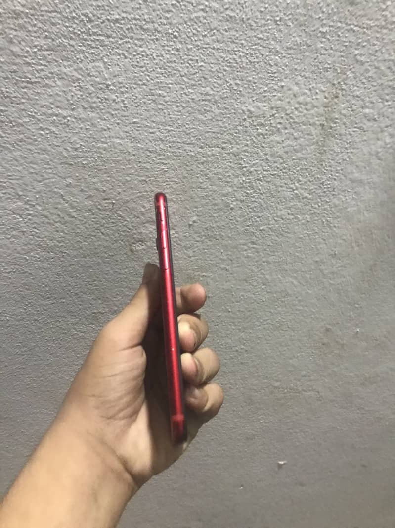 Apple iPhone 7 2