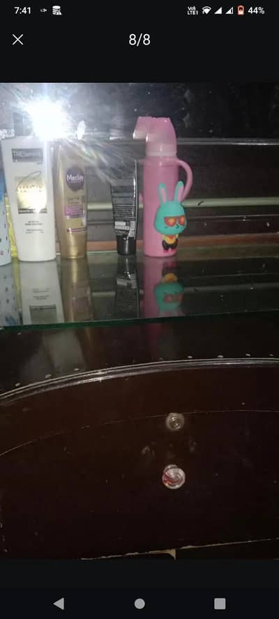 one double bed and one dressing table double mirror
