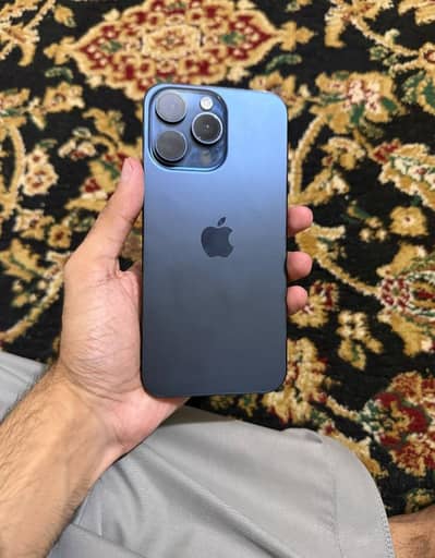 Apple iPhone 15 Pro Max