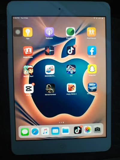 Apple iPad all ok urgent sale need cash read ad