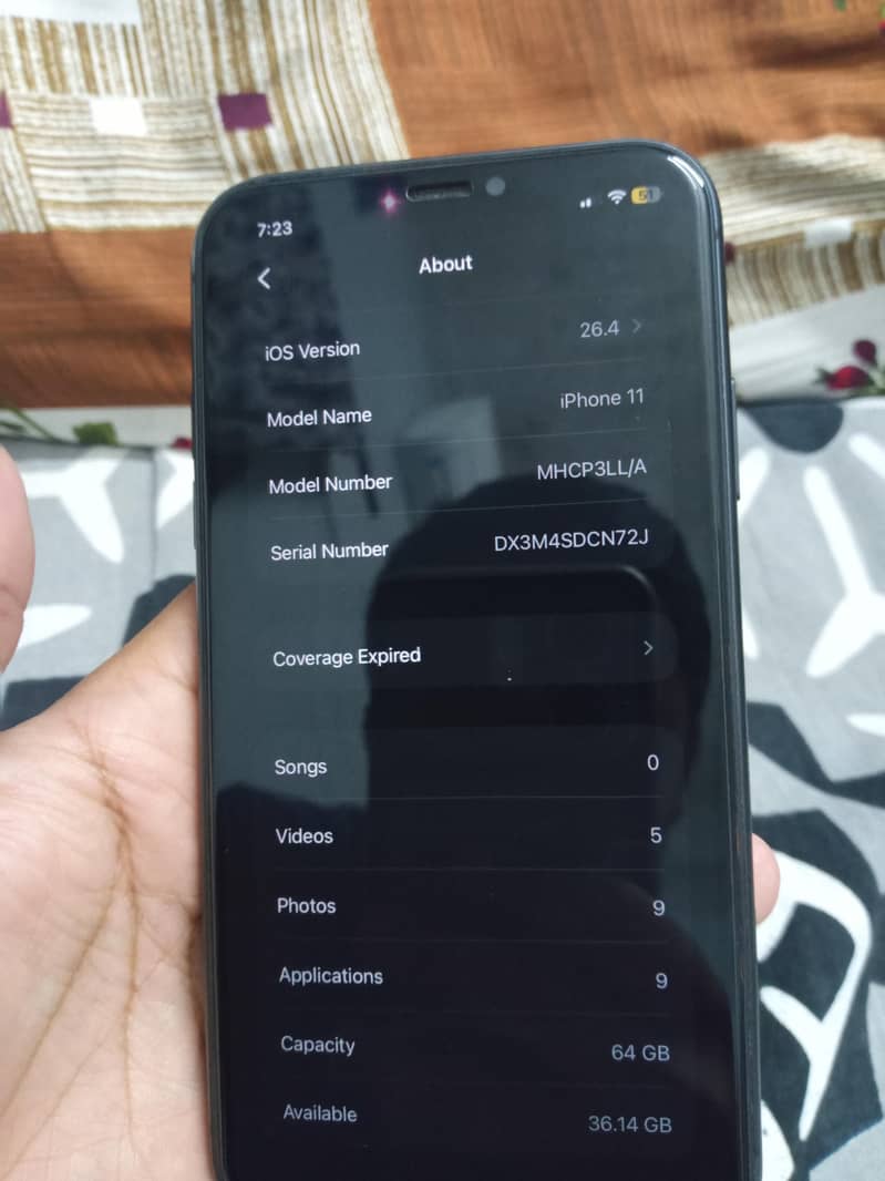 Apple iPhone 11 3