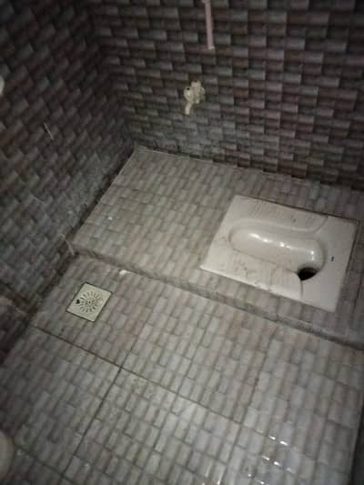 3 marla 1st floor for rent