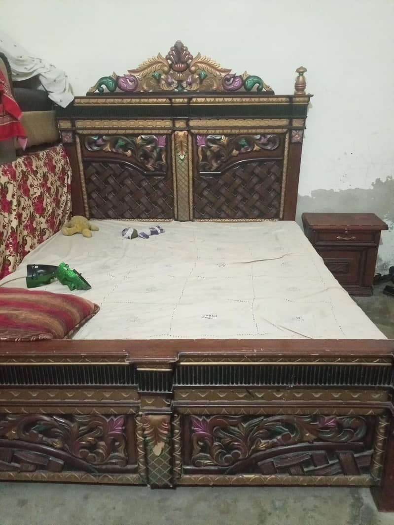 duble bed 2 side table 0