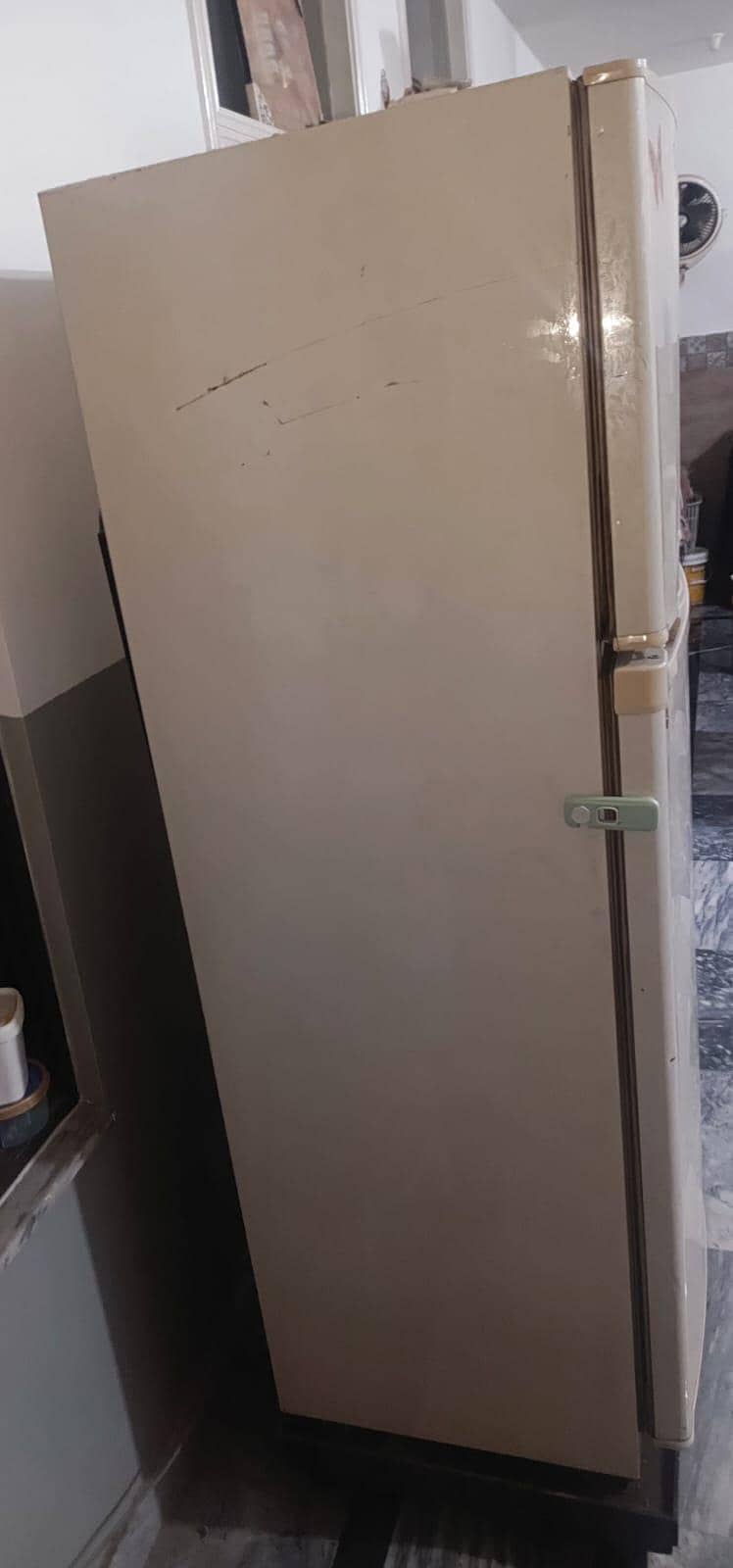 dawlance fridge 1