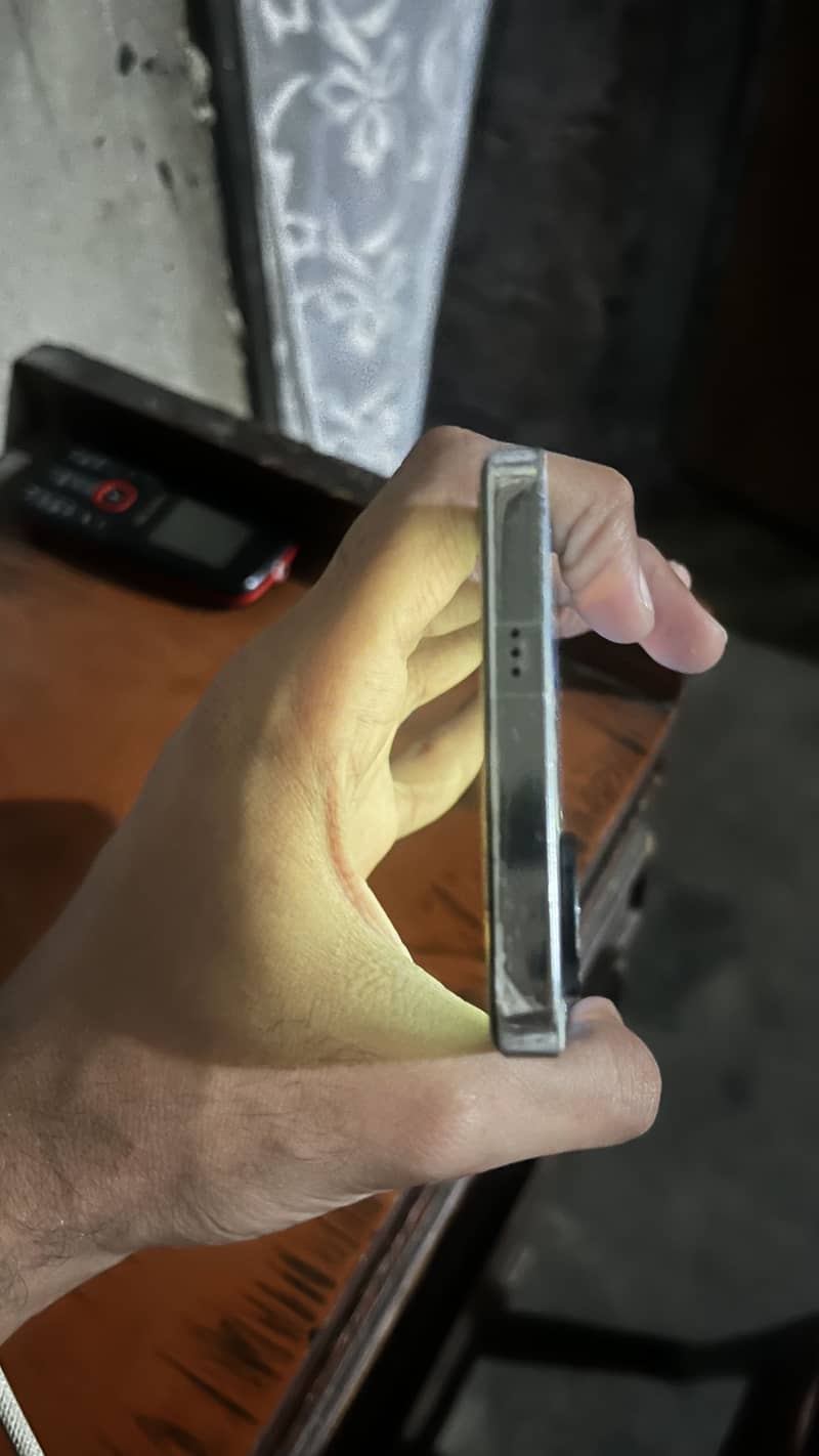 Tecno CAMON 20 7