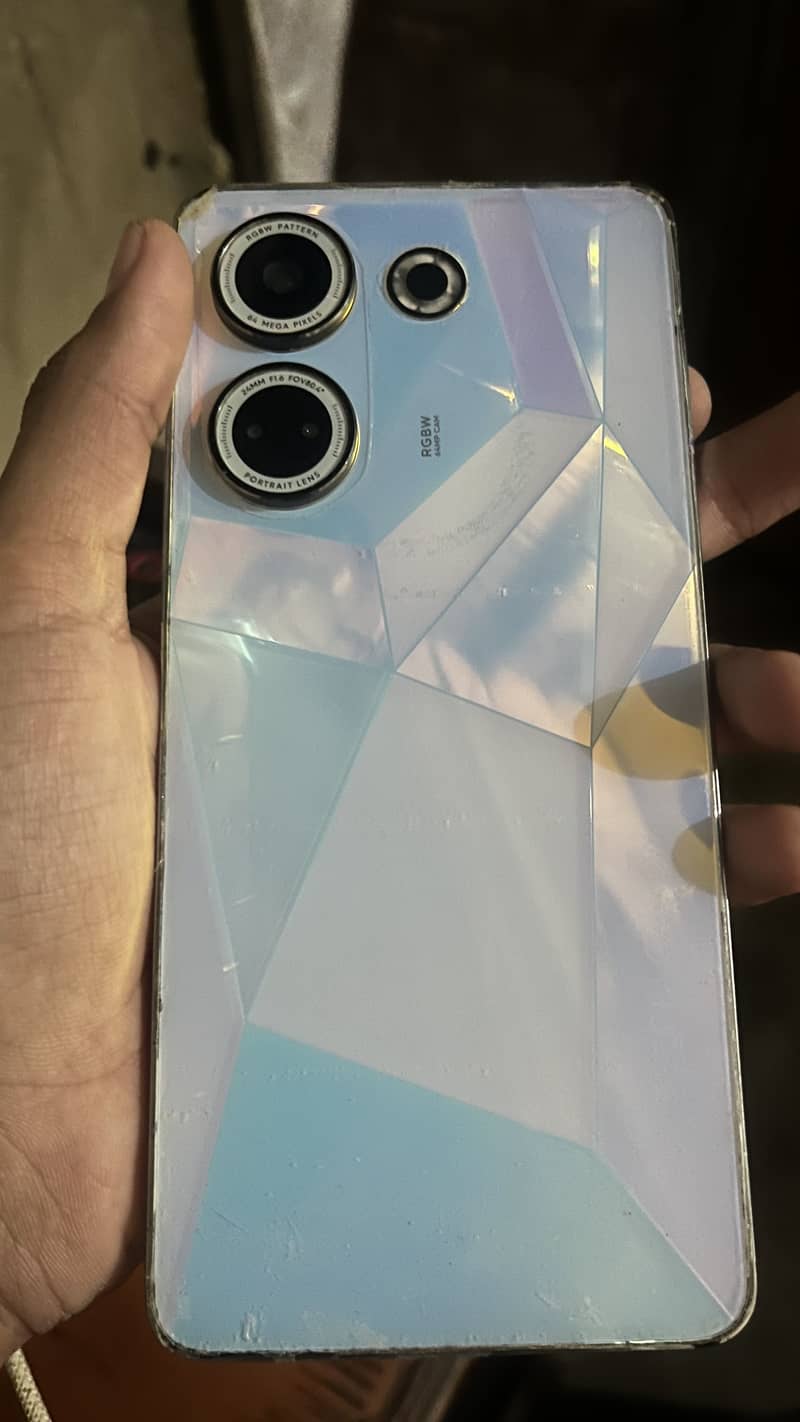 Tecno CAMON 20 9