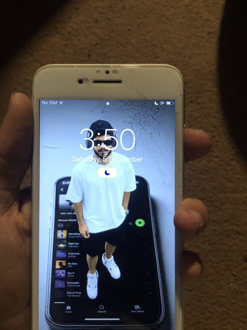 Apple iPhone 7 Plus 5