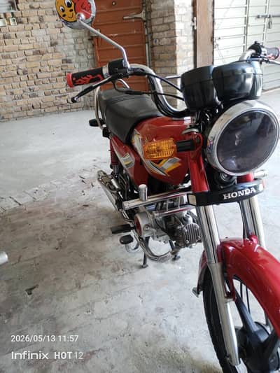 urgent sale self start bike