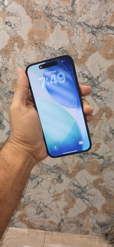 Apple iPhone 15 128GB – Non-PTA | 98% Battery Health