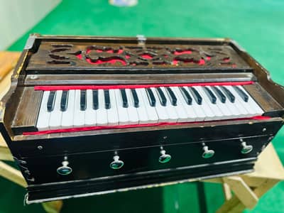 used harmuniam ns