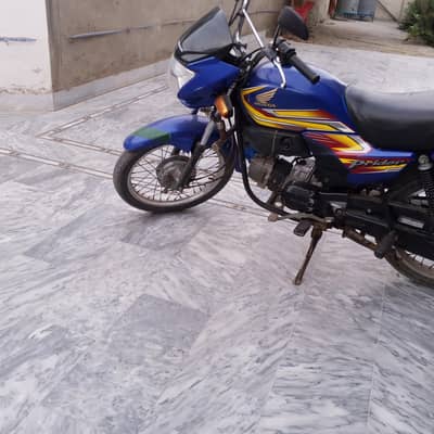 Honda pridor 2022 model in best condition
