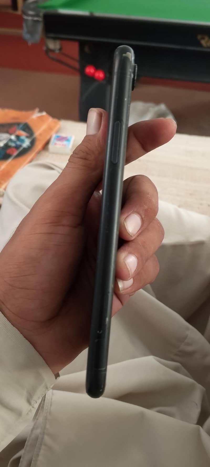 Apple iPhone XR 2
