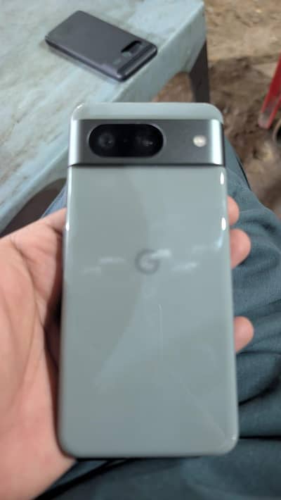 Google Pixel 8