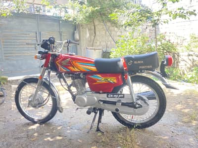 Honda 125 10/10 condition