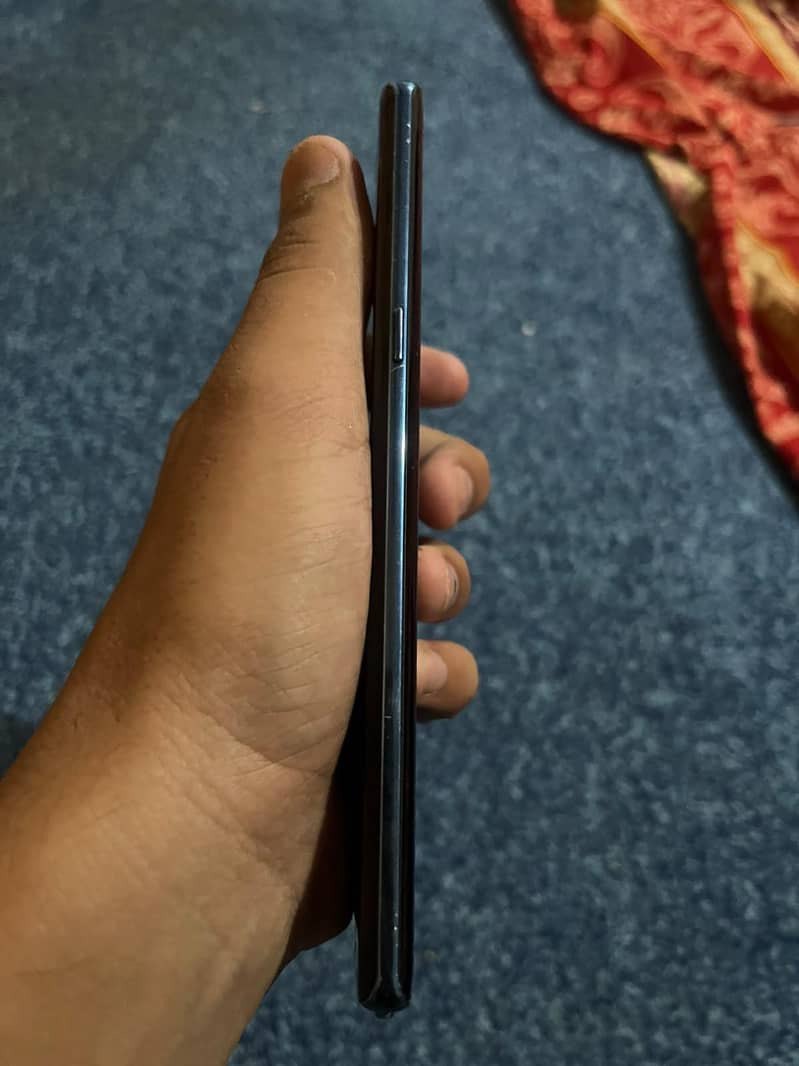 Samsung Mobile Note 8 5