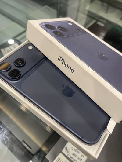 Apple iPhone 17 Pro Max 10/10 condition