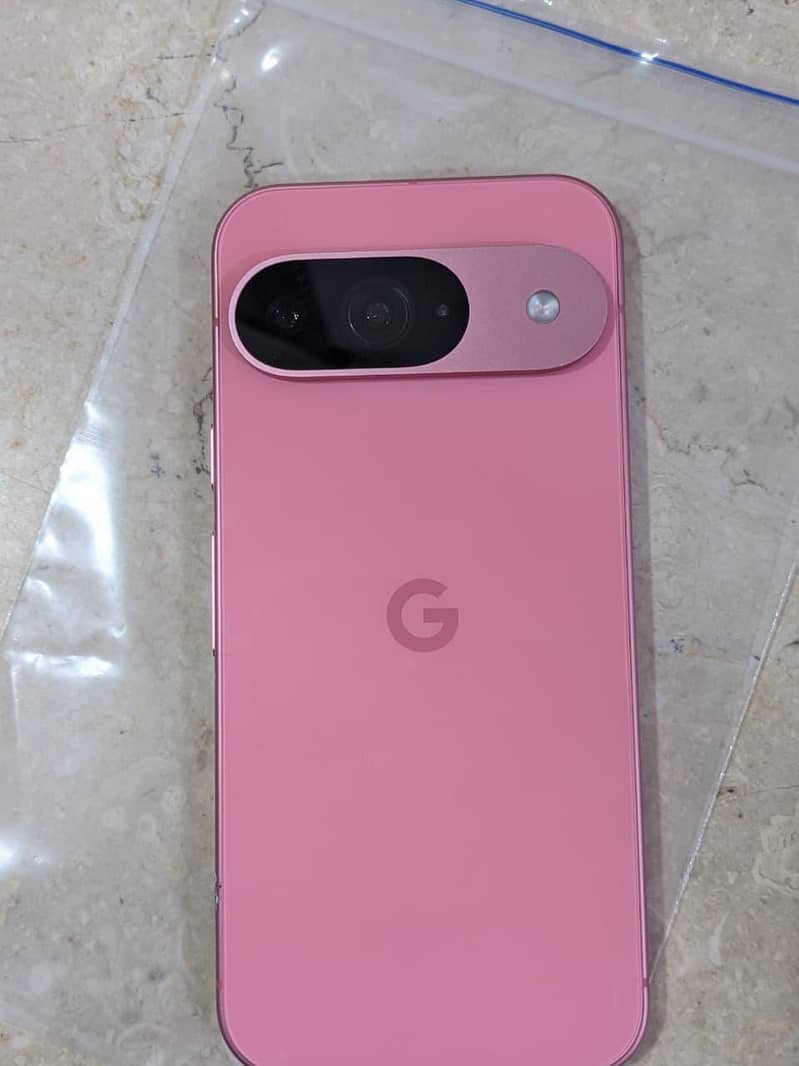 Google Pixel 9 5