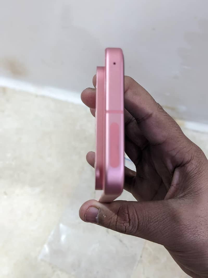 Google Pixel 9 6