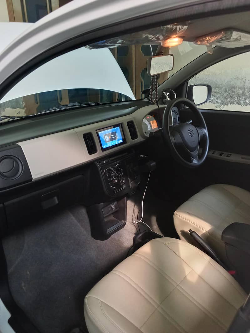Suzuki mehran vx model 2005, 1