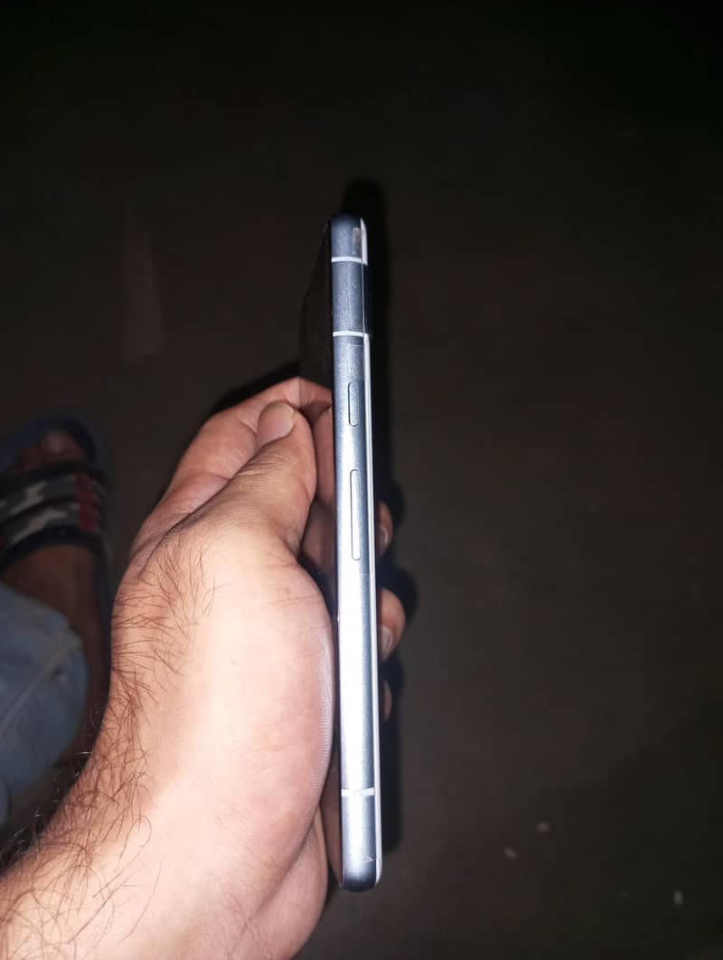 Google Pixel 7a 1