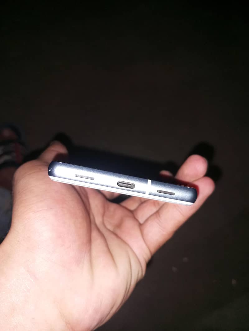 Google Pixel 7a 3