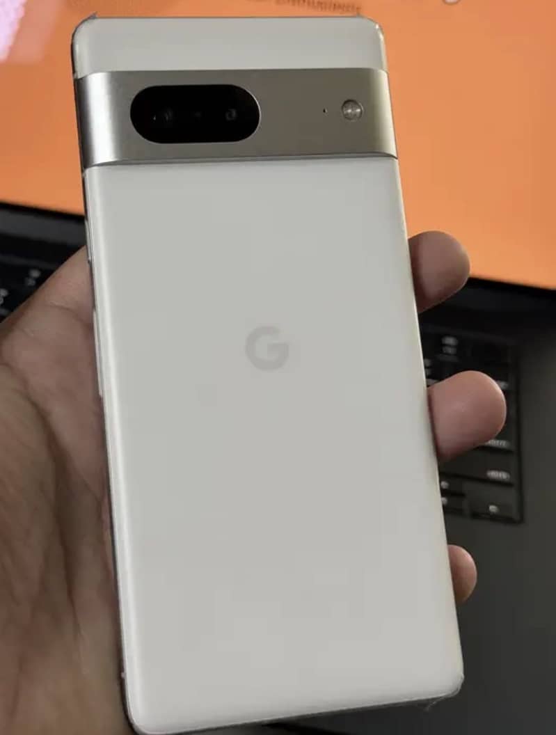Google Pixel 7 3