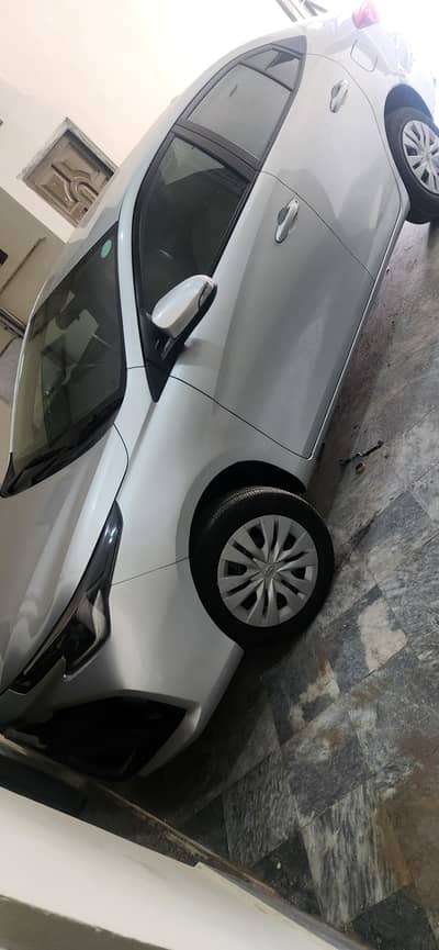 Toyota Yaris 2025 Gli automatic.