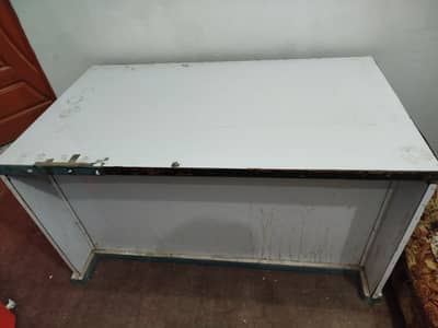 Shop counter, reception counter, iron stand