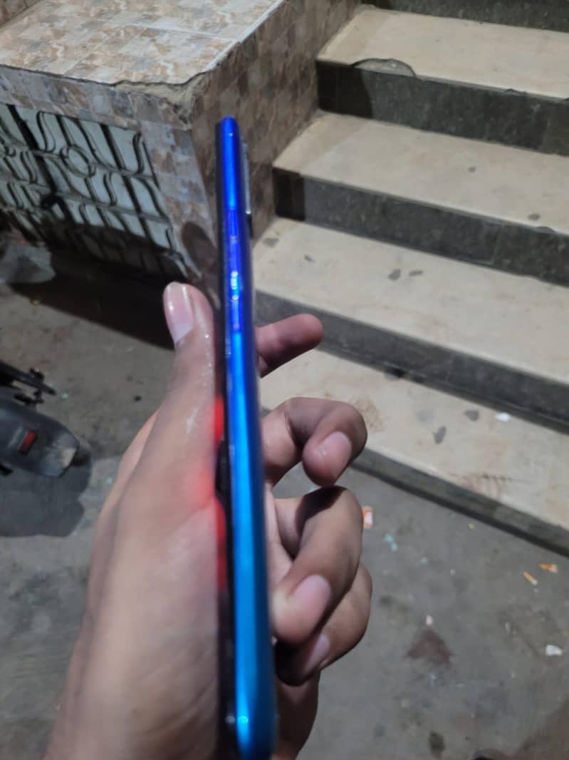 Tecno Spark 4 0