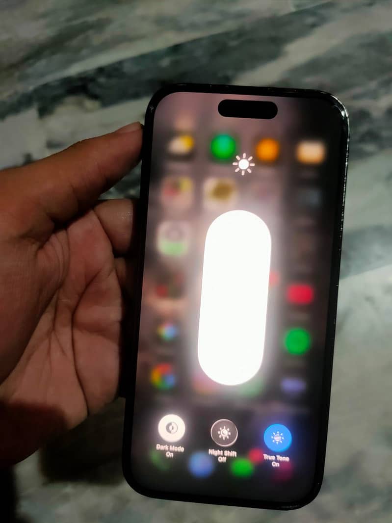 Apple iPhone 14 Pro 3