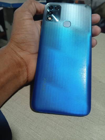 Infinix Hot 11 Play